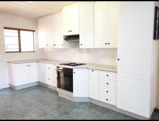 2 BEDROOM PROPERTY TO RENT IN NORTH RIDING